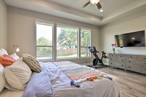 Upscale Austin Area Escape - Families Welcome