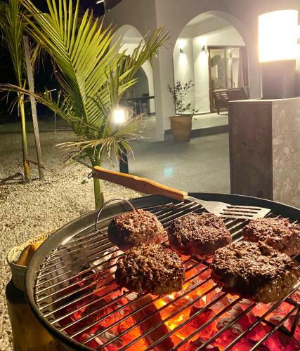 Cocoon Luxury Villa, Coral Bay, Peyia