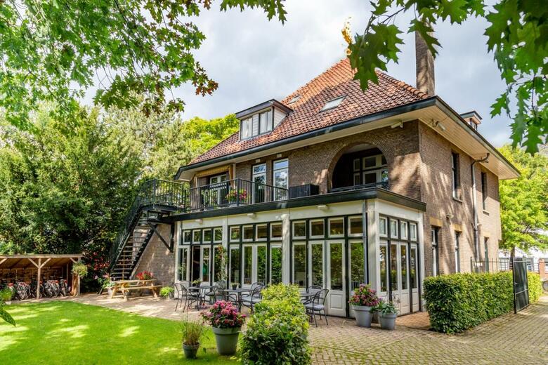 Hotel Het Scheepshuys