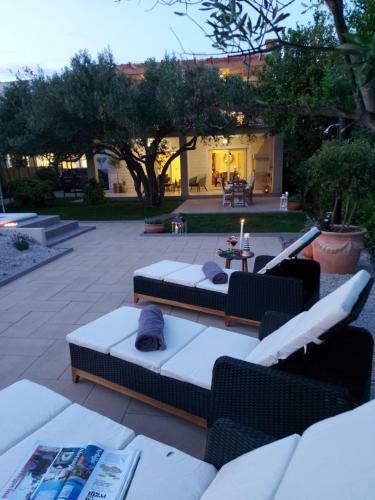 Apartamentos Holiday Home Olive Tree