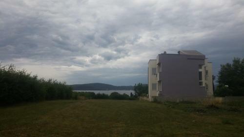 Apartamentos Seaview Holiday House Mali Rog
