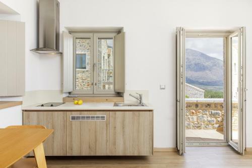 Salvia Areopolis All Suite Hotel