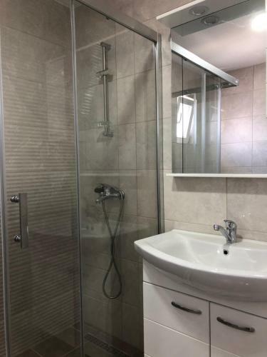 Apartamento Vila Luka Annex