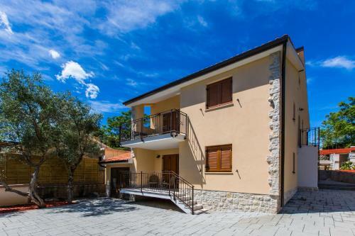 Apartments Villa Diamant With Pool & Whirlpool