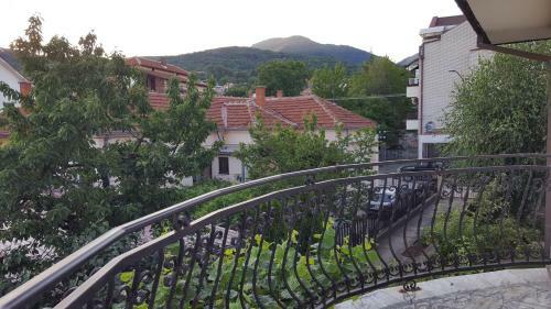 Hostal Vila Senti?