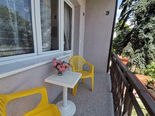 Hostal Guest House 51