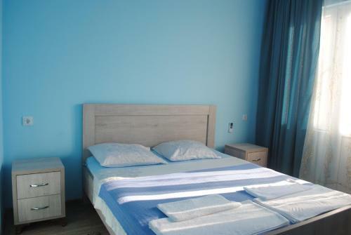 Hostal David Guest House