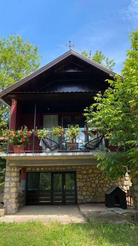 Agape Glamping