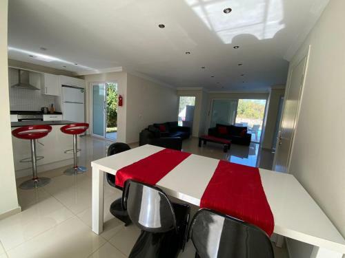 Villa Valley - Villa With Private Pool In Ovac?k