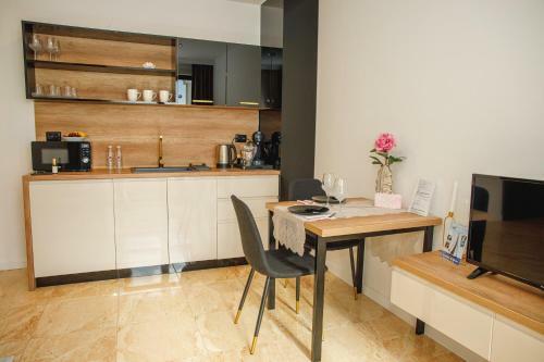 Onyx 2 Private Apartment