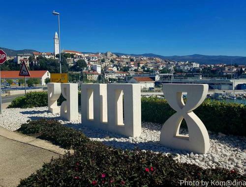 Holiday House Belavista