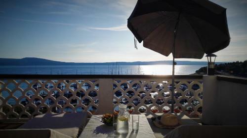 Holiday House Belavista