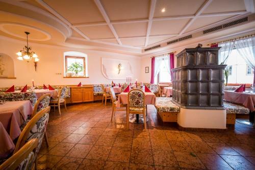 Dorf Hotel Gr�ner Baum