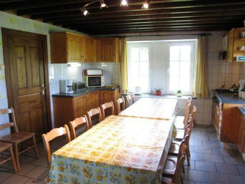 Hostal Sol Battire & A Tchape Mele