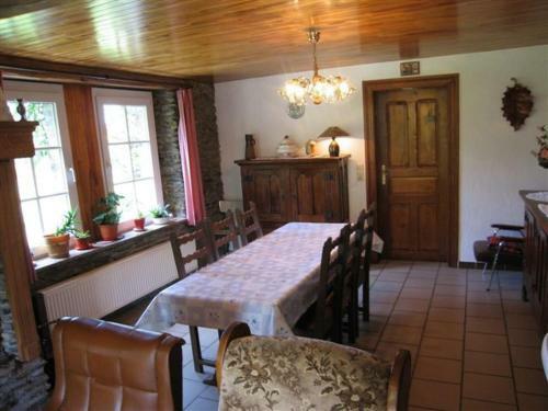 Hostal Sol Battire & A Tchape Mele
