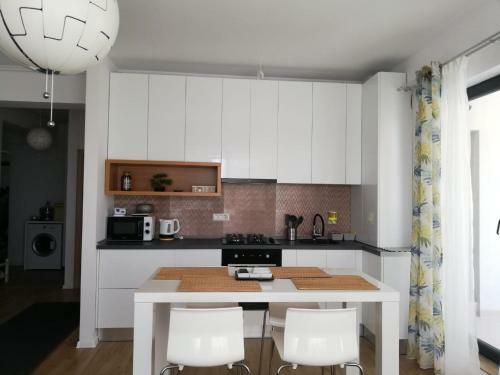 Lemon Apartment