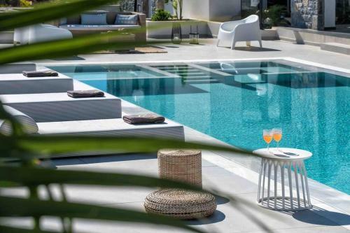 Opsis Regen Luxury Villa With Swimming Pool