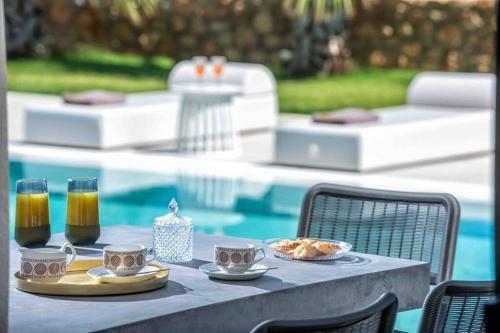 Opsis Regen Luxury Villa With Swimming Pool