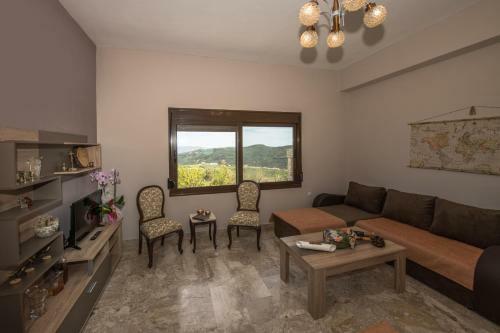 House With View In Kissamos