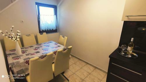 Papp Apartmanh�z