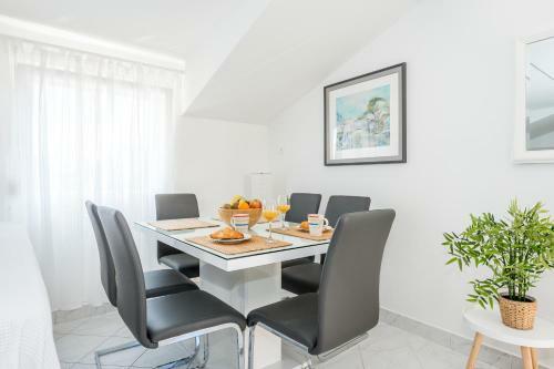 Apartamentos Jadrija Bay