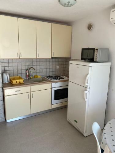 Apartmani Spaji? Duboka
