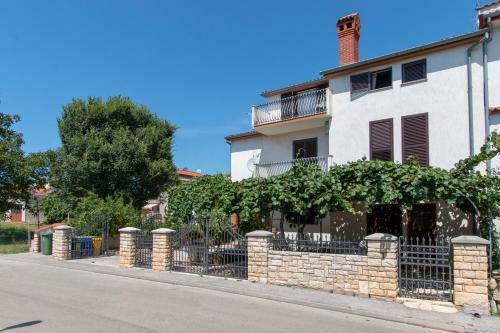 Apartamento Irena's Place A1