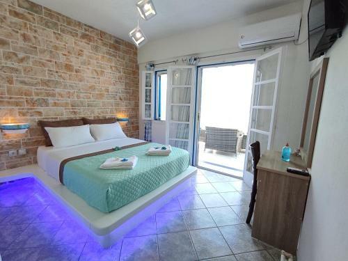 Hotel Fantastic View Kythnos Suites & Studios