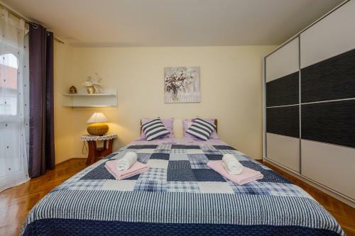 Apartments Meridians