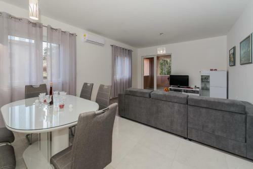 Apartments Basic