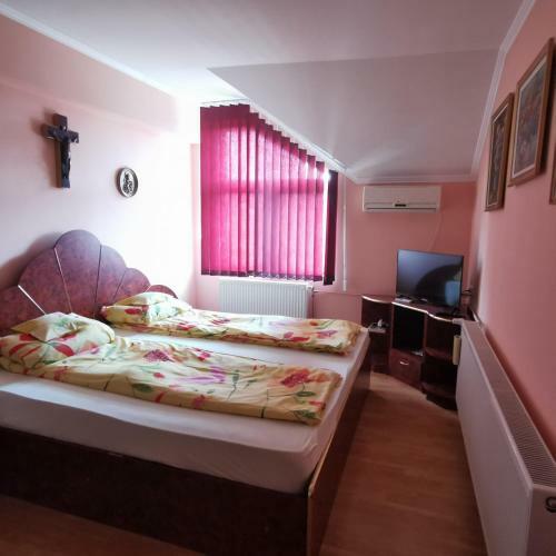Hostal Vila Angela Felix