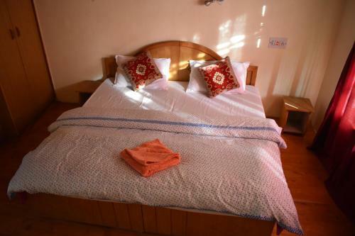 Hostal Kushu Guest House