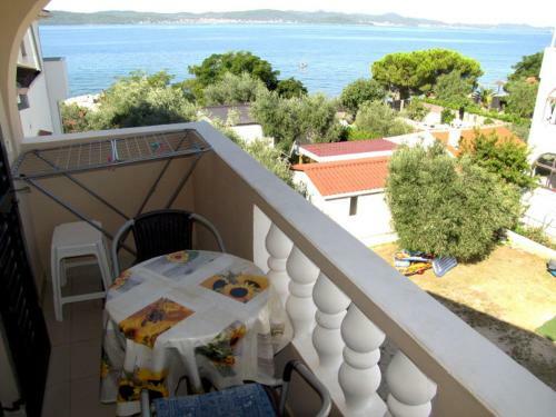 Apartments Olive And Sea