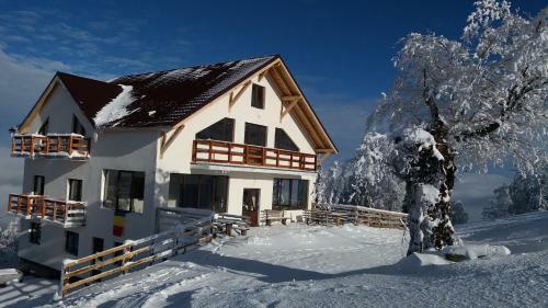 Hostal Cabana Smile Straja