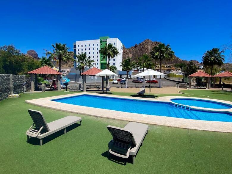 Hotel Holiday Inn Express Guaymas