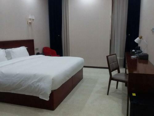 Aura Hotel