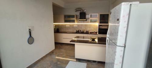 Rvr Abode