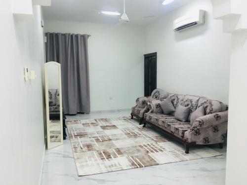 Villa Sohar Furniture Vila
