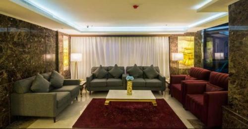 Hotel Swiss By Pioneer