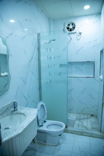 Hotel Laten Suites Andalus Mall