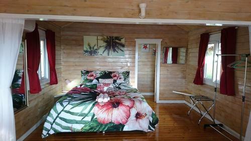 Red Hibiscus Villas