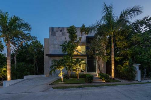 Villa Las Olas With Security, Rooftop, Pools, Golf In Gran Bahia Principe
