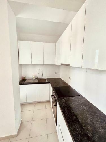 Pine Breeze Apartment Lalez