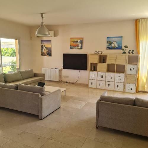 Golden View Villa