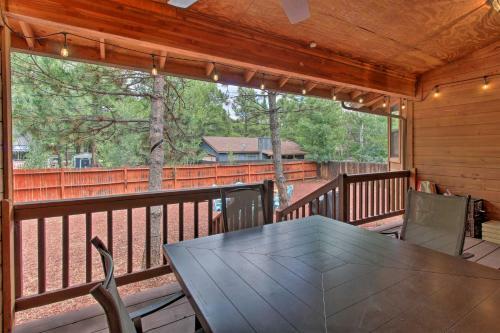 Modern Pinetop Cabin With Game Area, Deck And Fire Pit