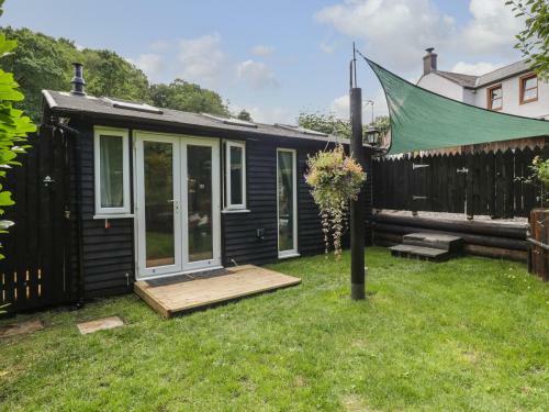 Shed Gwely