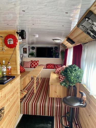 Double Decker Bus