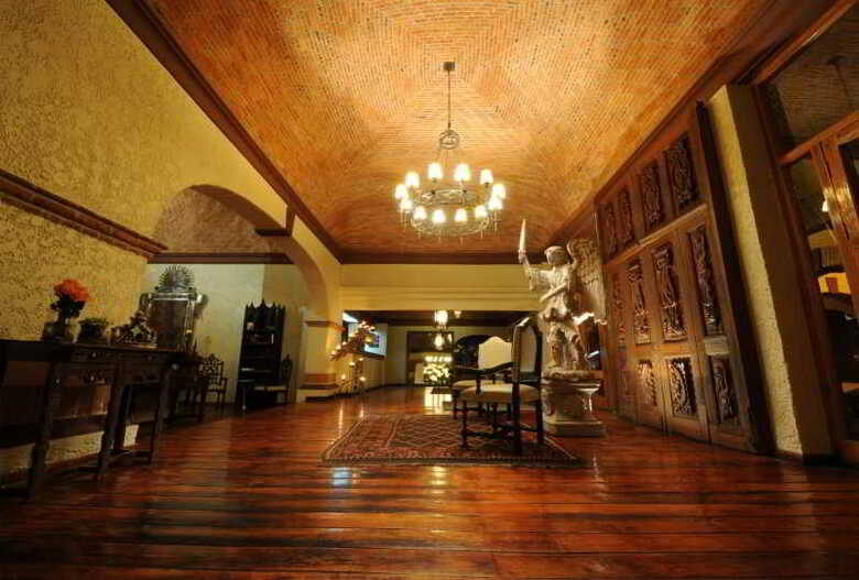 Hotel Imperio De Angeles