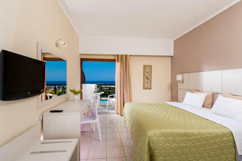 Hotel Matheo Villas & Suites