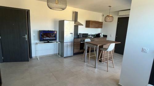 Apartamento T1 Proche A�roport Et Plage